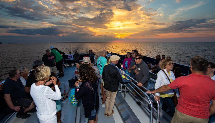 Independent operators building a stronger boating community.