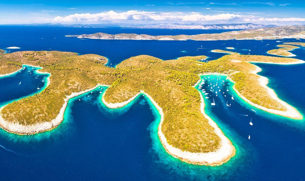 Boat rental in Florida Keys compared with a yacht charter among Croatia's Adriatic islands.